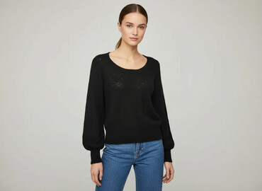 Swetry: Sweter damski, rozmiar S