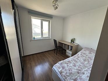 Долгосрочная аренда домов: 82 м², 5 комнат, Кондиционер — 2