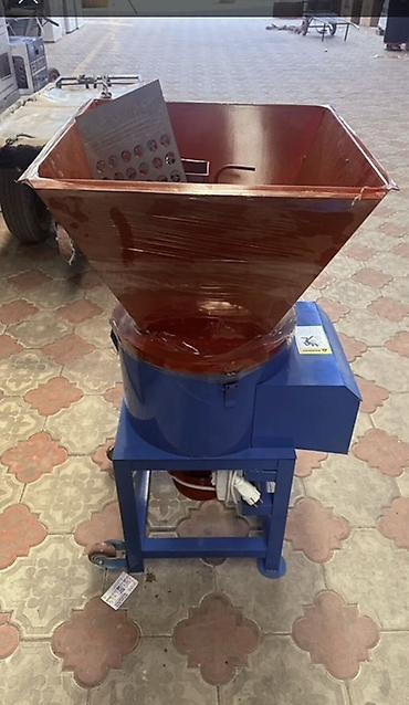 Өндүрүш үчүн жабдуулар: Измельчитель соломы/корморезка NOY Metal CC-7.5 - Тип: электрический — 2