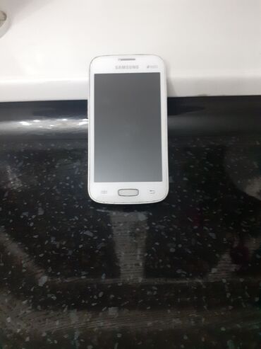 Samsung: Samsung A02, Б/у, 32 ГБ, цвет - Белый