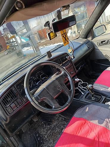 Volkswagen: Volkswagen Passat Variant: 1990 г., Механика, Бензин, Универсал — 7