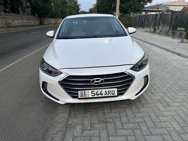 vaz 12: Hyundai Elantra: 2018 г., 2 л, Типтроник, Бензин, Седан