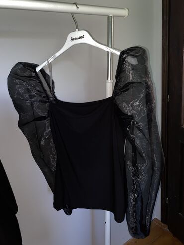 košulje sa puf rukavima: S (EU 36), M (EU 38), Polyester, Single-colored, color - Black