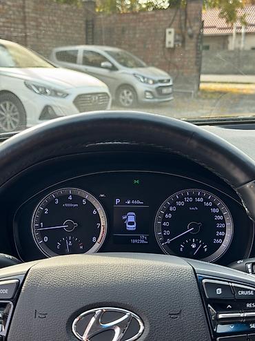 Hyundai: Hyundai Grandeur: 2019 г., 2.4 л, Автомат, Бензин, Седан at lalafo.kg — 9 Hyundai: Hyundai Grandeur: 2019 г., 2.4 л, Автомат, Бензин, Седан — 9