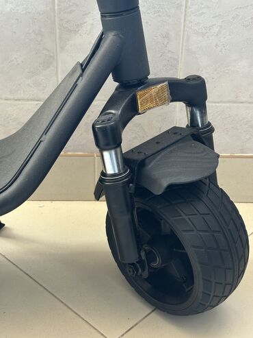 Elektrikli samokatlar: Yeni Elektrik samokat > 12", 351 - 500 Vt, 26 - 35 km/s — 14