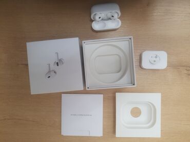 Наушники: Вакуумные, Apple, Новый, Беспроводные (Bluetooth), Классические