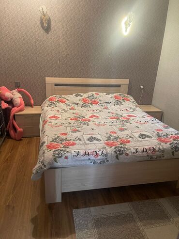 tek carpayilar: İşlənmiş, İkinəfərlik çarpayı, Bazasız, Matras ilə, Siyirməsiz