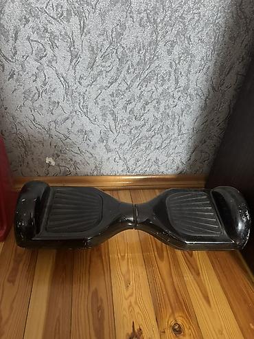 Электротранспорт: Elektrik hoverboard (self-balance skuter), qara rəng. Xüsusiyyətlər — 3