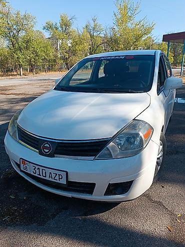 Продажа авто: Nissan Versa: 2006 г., 1.8 л, Механика, Бензин, Хэтчбэк — 5
