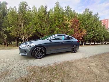 Hyundai: Hyundai Avante: 1.6 l | 2016 il Sedan — 10