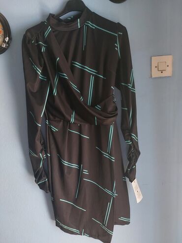 Ostala ženska odeća: Lot ženske odeće – 4 komada 1) Duga haljina, bež/nude ton - Dugi — 11