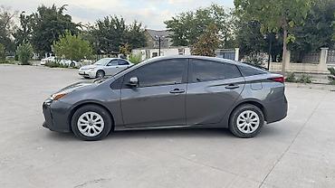tayota progres: Toyota Prius: 2019 г., 1.8 л, Вариатор, Гибрид, Хэтчбэк — 2