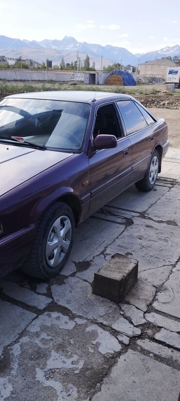 мазда примиси: Mazda 626: 1990 г., 2 л, Механика, Бензин, Хэтчбэк