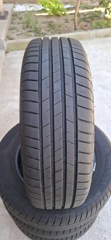 motor iskra: 185 65 R15 Lassa. Prodajem 4kom polovne letnje auto gume dimenzije 185 — 4