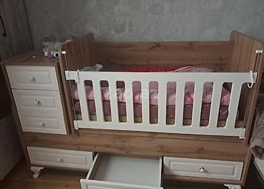 Kravat yaxsi vrziyyetde orta siyirmesinde problem var qoymet son Unvan lalafo.az -da Kravat yaxsi vrziyyetde orta siyirmesinde problem var qoymet son Unvan