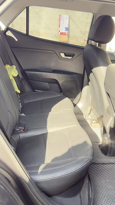 new rais: Kia Stonic: 2019 г., 1.4 л, Автомат, Бензин, Кроссовер — 6