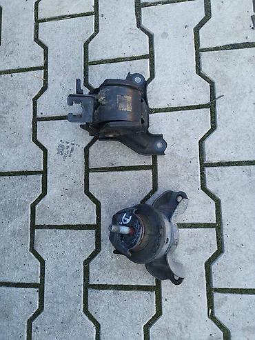 Nosači motora: NOSAC MOTORA ZA HYUNDAI TUCSON OD 2002. DO 2010. GOD — 3