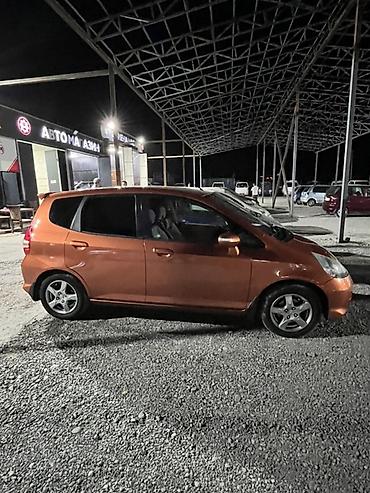 малолитражки на автомате: Honda Jazz: 2008 г., 1.4 л, Автомат, Бензин, Хэтчбэк — 3
