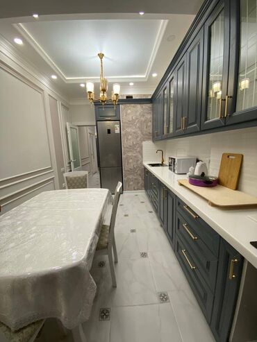 суточный квартира ош зайнабидинова: 2 комнаты, Риэлтор