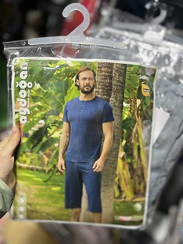 Домашние костюмы: Мужская пижама Во всех размерах Турция Стоимость:0-2000 сом Адрес — 21