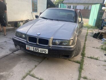 обмен на е36: BMW 3 series: 1991 г., 1.6 л, Механика, Бензин, Седан