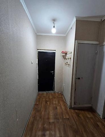 35: 1 комната, 35 м², Кок-Жар мкр 105 серия, 9 этаж, Косметический ремонт — 4
