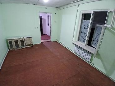 продажа коммунальной квартиры: 25 м², Без мебели — 4