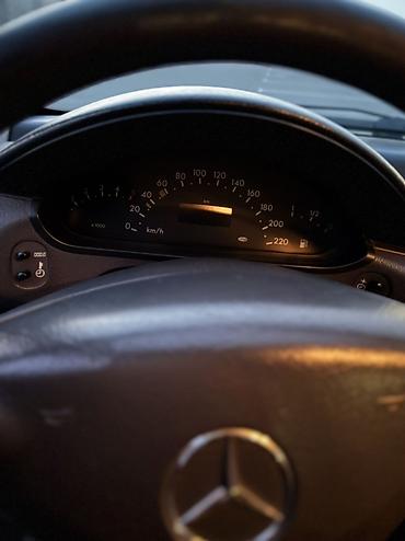 bmw touring: Mercedes-Benz A-Class: 2002 г., Хэтчбэк — 8