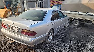 Mercedes-Benz: Mercedes-Benz E-Class: 2000 г., 3.2 л, Автомат, Седан — 5
