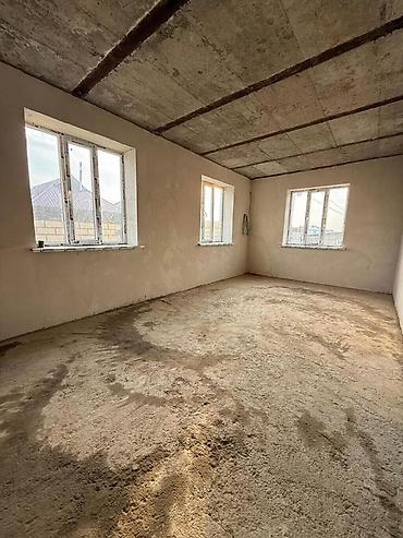 Продажа домов: 5 и более комнат, 200 м², 4 соток, Бишкек, Ак-Ордо 3 ж/м Риэлтор — 3