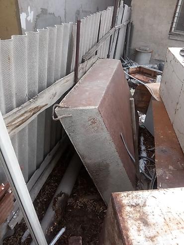 Чугунные ливневые решетки: Чугунные решетки. 50/100 см. 2 штук цена по 2200 сом каждый. вац — 11