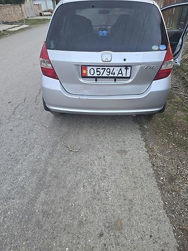 жугули сатам: Honda Fit: 2001 г., Автомат, Хетчбек — 3
