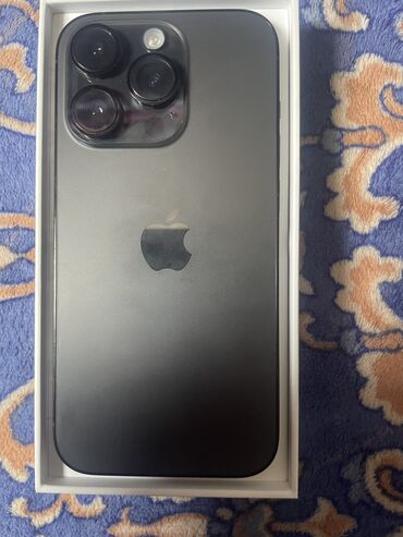 Apple iPhone: IPhone 14 Pro, Б/у, 256 ГБ, Черный, Чехол, 84 %