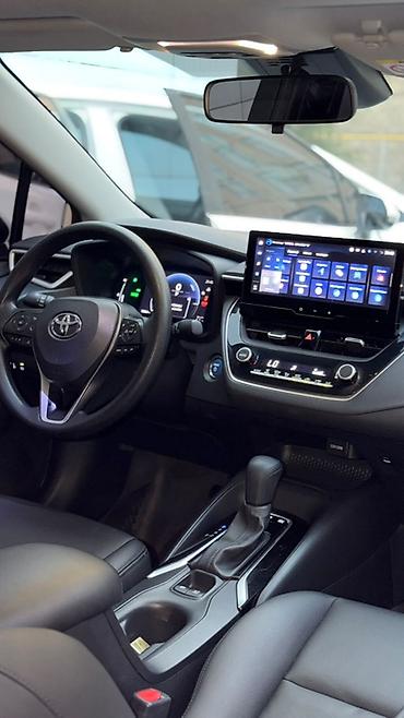 voxy noah: Toyota Corolla: 2024 г., 1.8 л, Вариатор, Гибрид, Седан — 7