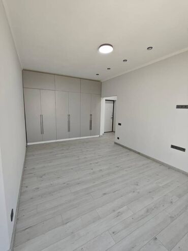 продаю квартиру баха гагарина: 1 комната, 42 м², Элитка, 5 этаж, Евроремонт