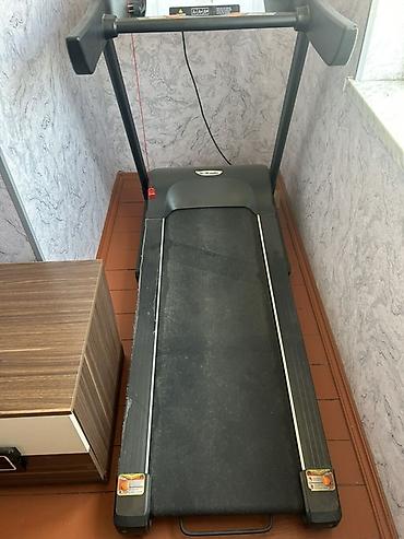camadan tekerli: KN Cardio qaçış trenajoru - Marka/model: KN Cardio (şəkillərdə loqo — 5