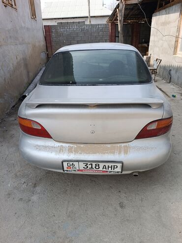 Hyundai: Hyundai Avante: 1996 г., 1.5 л, Механика, Бензин, Седан