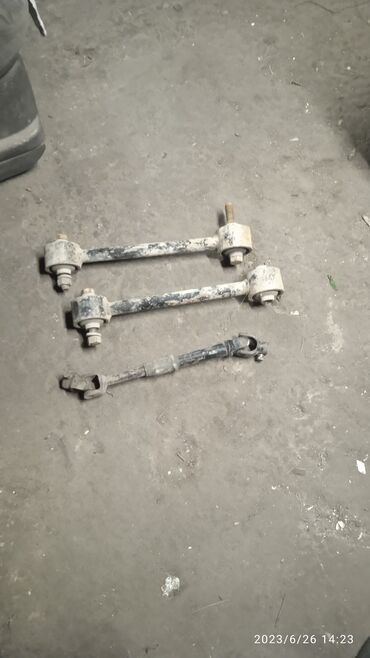 Другие детали ходовой части: Продаю запчасти на, Митсубиси Делика, дизель 2,8 И есть — 9