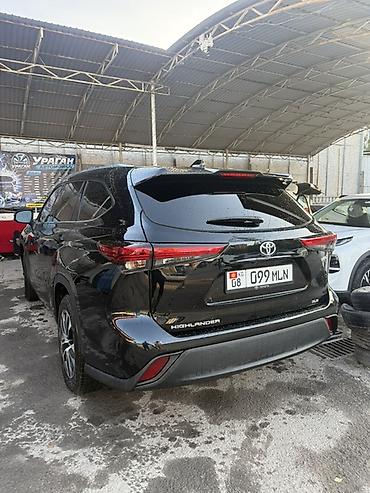срв бампер: Toyota Highlander: 2021 г., 2.5 л, Автомат, Бензин, Кроссовер — 1