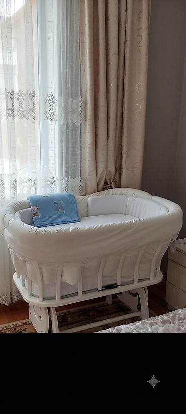 ucuz çarpayılar: Oğlan və qız üçün, İşlənmiş, Yumru, Beşik, Dəst ilə, Matras ilə, Yellənmə mexanizmi ilə — 1