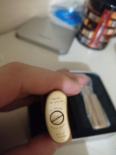 Digər əntiq əşyalar: Made in jifeng model alışqan satılır tam orijinaldır! qiymət 200 azn — 9