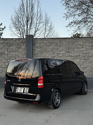 Mercedes-Benz: Mercedes-Benz V-Class: 2018 г., 2 л, Типтроник, Бензин, Минивэн — 6