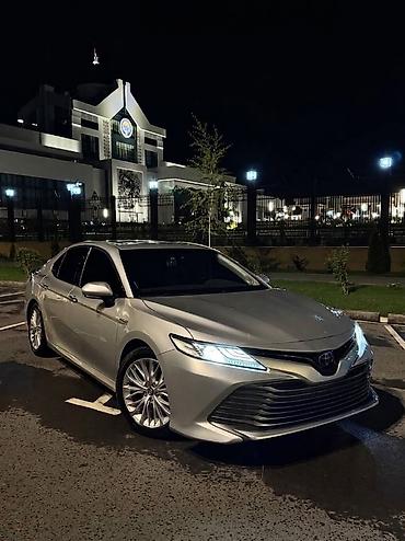 corolla 2016: Toyota Camry: 2018 г., 2.5 л, Вариатор, Гибрид, Седан — 1
