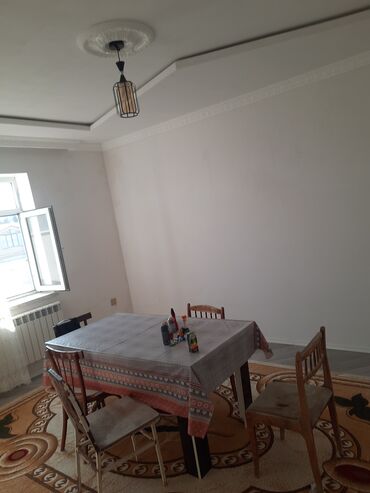 Digər taxta-şalban: Iki mərtəbəli evin daxilində taxta üzlü pilləkən və geniş hol sistemi — 11