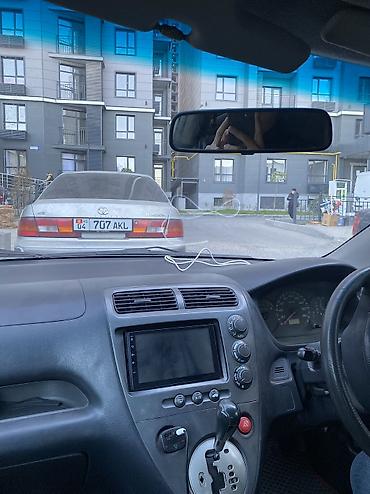 350 rx 2010: Honda Civic: 2000 г., 1.5 л, Вариатор, Бензин, Хэтчбэк — 4