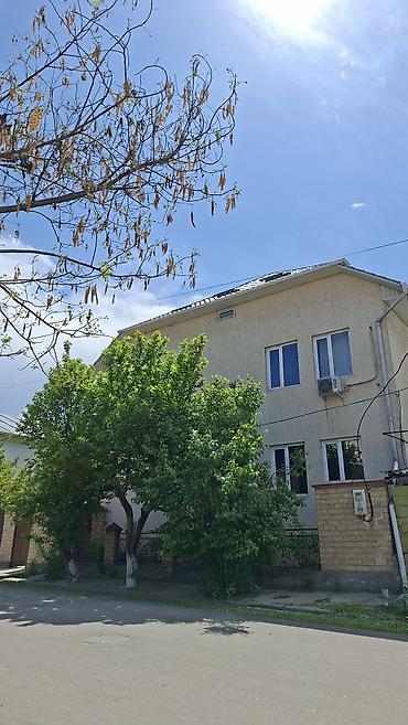Долгосрочная аренда домов: 220 м², 6 комнат, Кондиционер — 1