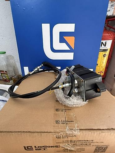 traktor ehtiyat hiseleri: Tikinti və yol texnikaları üçün ehtiyat hissələri və ходовая sistem — 9