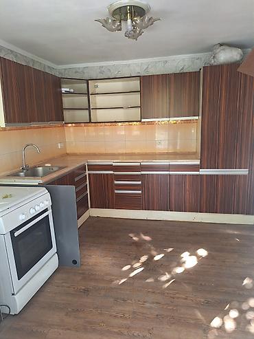 Долгосрочная аренда домов: 300 м², 6 комнат и более — 18
