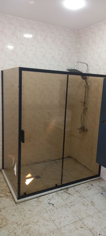 Duş kabinaları, arakəsmələr: Yeni Arakəsmə, Künc üçün, Pulsuz çatdırılma — 8
