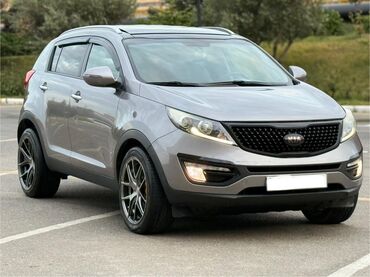 Kia: Kia Sportage: 2 l | 2014 il Krossover — 9